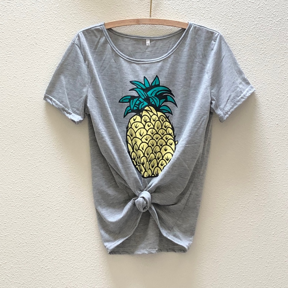 NWOT Pineapple Graphic Tee Gray T Shirt L Loose M - Picture 1 of 7